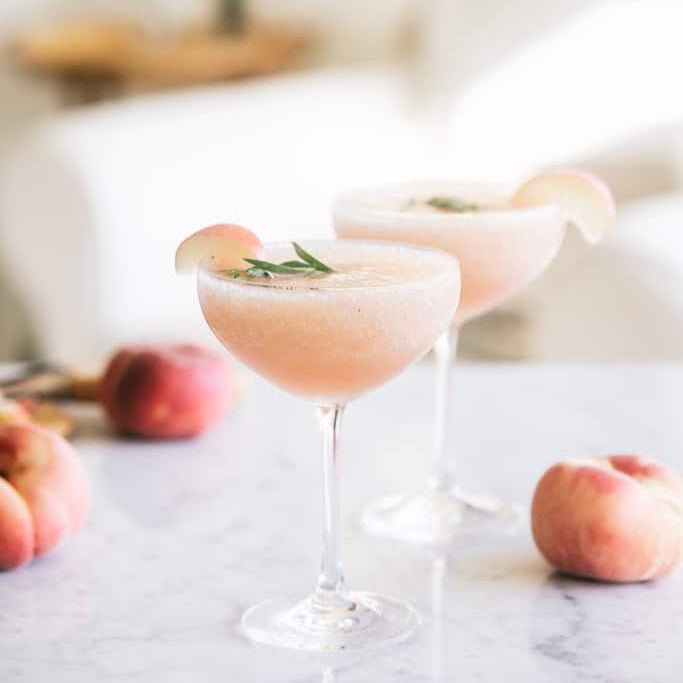 Frozen Winter White Peach Bellini 6 Pack - NobleMicks